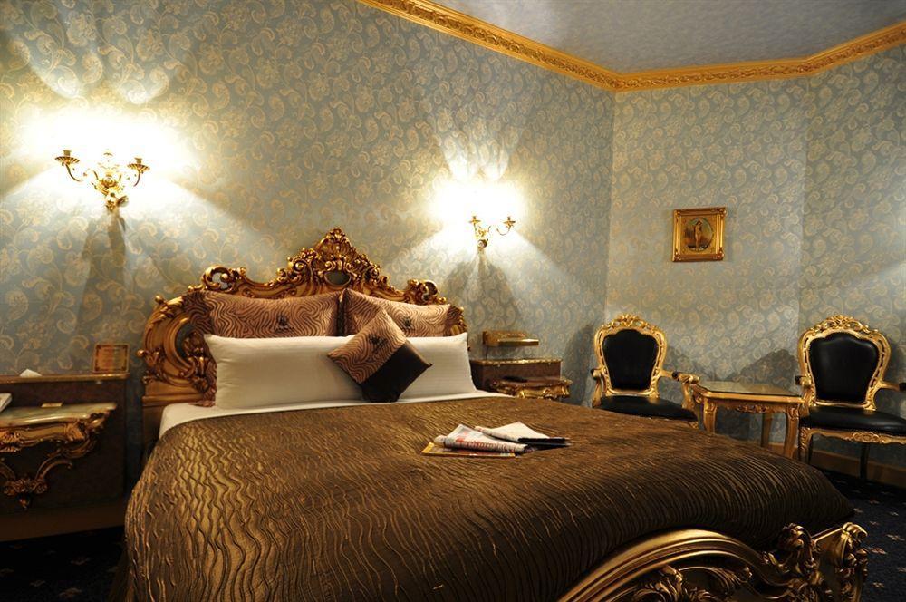 The We Hotel Тайпей Екстериор снимка
